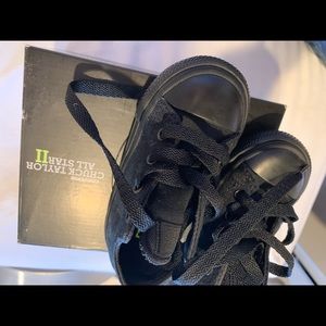Chuck Taylor Size 6 NWT